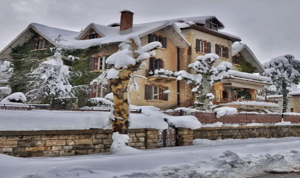  السعودية اليوم - مقتل سبعة متسلقين وفقدان أربعة في إنهيار جليدي غرب نيبال