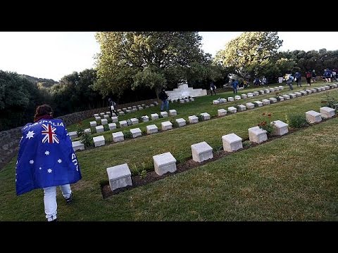 بالفيديو احتفالات لاحياء ذكرى معركة غاليبولي بين النيوزلانديين و الاستراليين