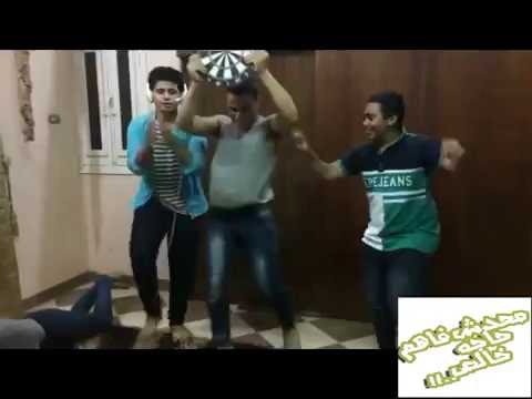 بالفيديو  تقليد مصارعة من شباب يموت من الضحك