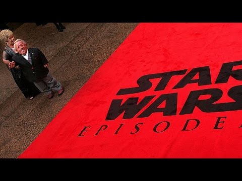 وفاة ممثل سلسلة افلام حرب النجوم كيني بيكر