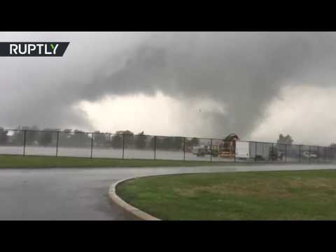 إعصار مدمر يضرب مدينة بولاية أنديانا