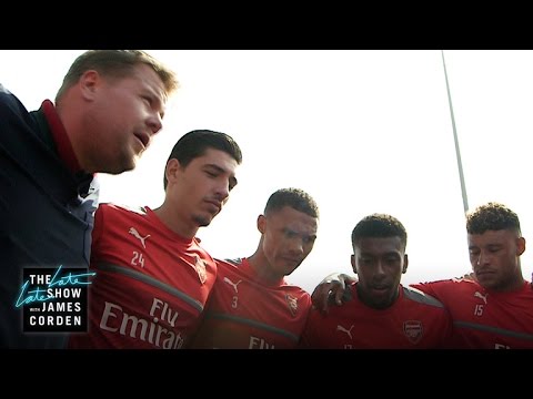 شاهد ممثل كوميدى يتولى تدريب الأرسنال