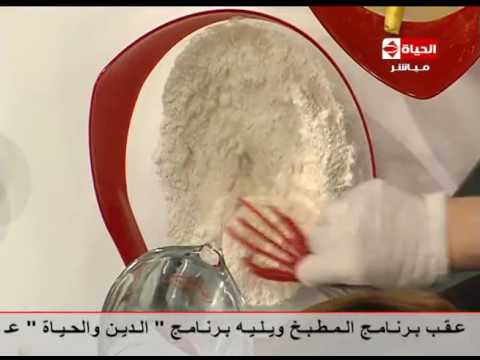 شاهد إعداد ساندويتش سمك وكاليماري