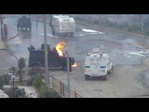 مواجهات بين الشرطة التركية ومحتجين أكراد