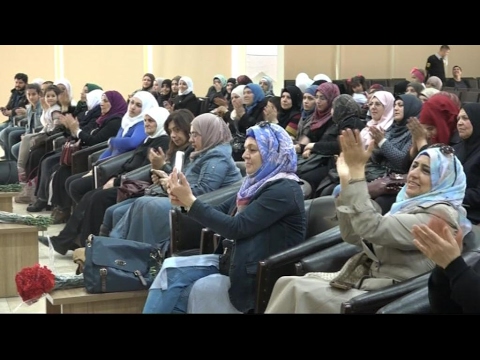 شاهد نساء سوريات يحتفلن باليوم العالمي للمرأة