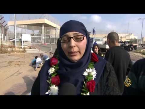 الاحتلال يفرج عن عميدة الأسيرات الفلسطينيات لينا الجربوني