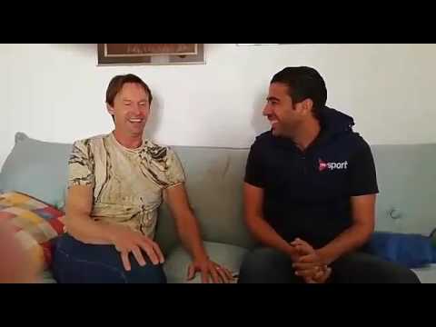 شاهد إشتراكا يحتفل باقتراب شهر رمضان ويحمل الفانوس