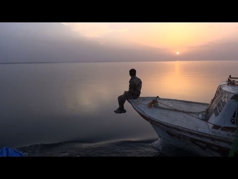 شاهد قوات سورية الديموقراطية تتقدم في مدينة الطبقة