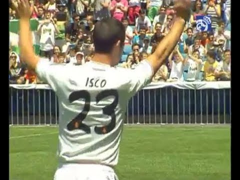 لحظة انتقال وتقديم الساحر ايسكو لجمهور الملكي في البرنابيو