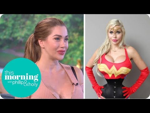 شاهد سيدة تُزيل 6 أضلاع ليصبح خصرها حجمه 40 سم فقط