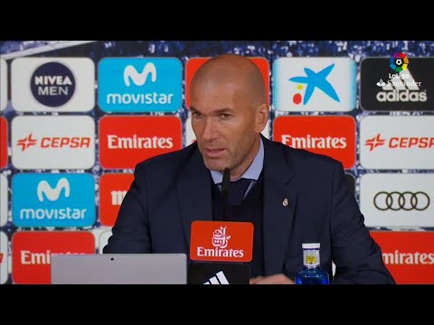 زيدان سعيد لأجل رونالدو الذي سجل هدفين في مباراة ريال مدريد وإشبيلية