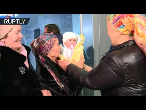 وصول طفلة روسية يتيمة من العراق إلى الشيشان