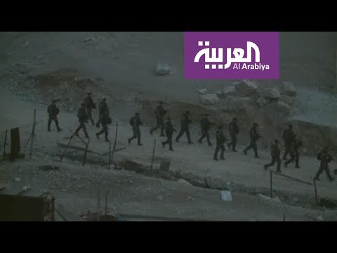 قوات الاحتلال تداهم تجمع الخان الأحمر و تهدم عدد من البيوت المتنقلة