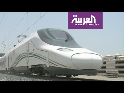 الملك سلمان يدشن أول قطار كهربائي سريع
