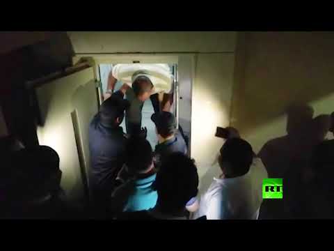 إنقاذ شخصين علقا في مصعد في مصر