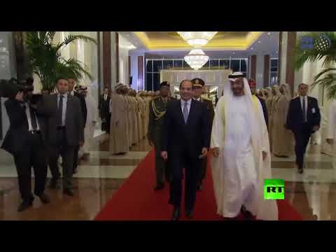 شاهد ولي عهد أبوظبي محمد بن زايد آل نهيان يستقبل الرئيس المصري