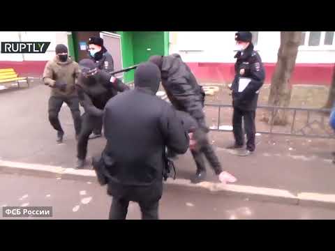 اعتقال عنصرين مُتطرفين متهمين بقتل جنود روس في حرب الشيشان عام 1999