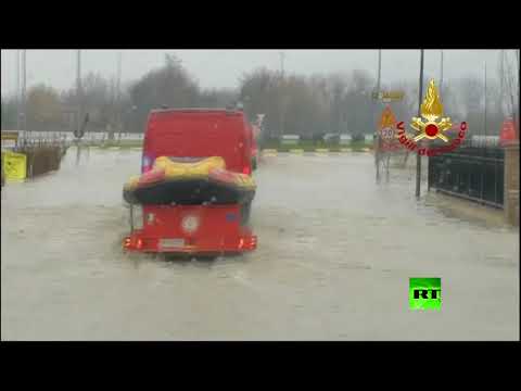 فيضانات تجتاح مناطق في شمال إيطاليا