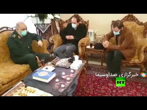 قائد الحرس الثوري يزور أسرة العالم النووي فخري زاده