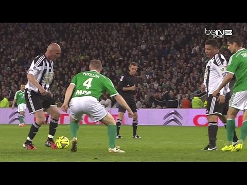 بالفيديوالإيبولا يعيد زيدان ورونالدو إلى المستطيل الأخضر