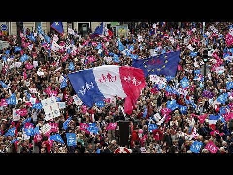 تظاهرات في باريس احتجاجًا على تأجير الأرحام