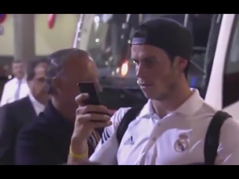 بالفيديو شعبية رودريغيز تحوِّل غاريث بيل إلى مصور