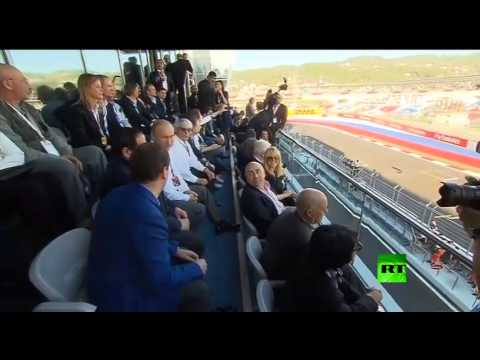 ملك البحرين وبوتين يتابعان مسابقات جائزة روسيا لـفورمولا1