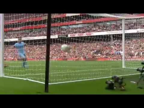 بالفيديو 26 هدفًا توجت أغويرو على عرش هدافي الـبريميرليغ