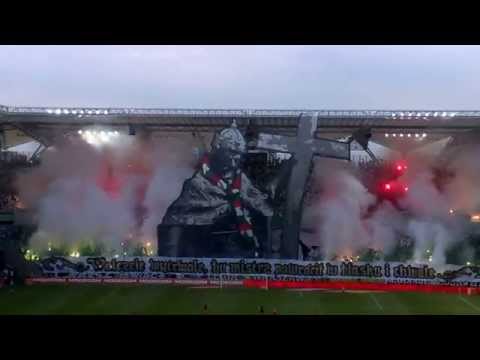 شاهددخلة أسطورية من جماهير ليغيا وارسو في بولندا