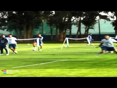 شاهد دي ماريا يستعرض مهاراته خلال تدريبات الأرجنتين