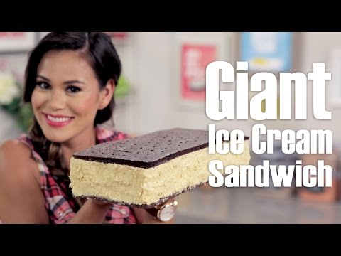 شاهد طريقة إعداد ساندوتش آيس كريم عملاق