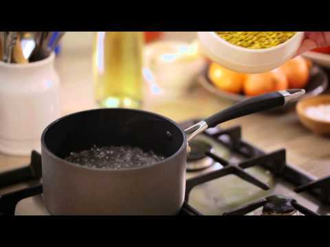 وصفة طبق الكشري المصري تستحق الدراسة