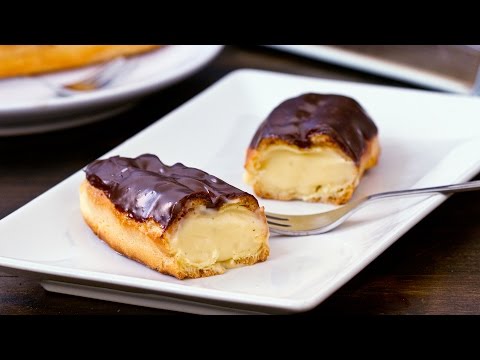 بالفيديو طريقة عمل الإكلير فى المنزل أحلى من الحلواني