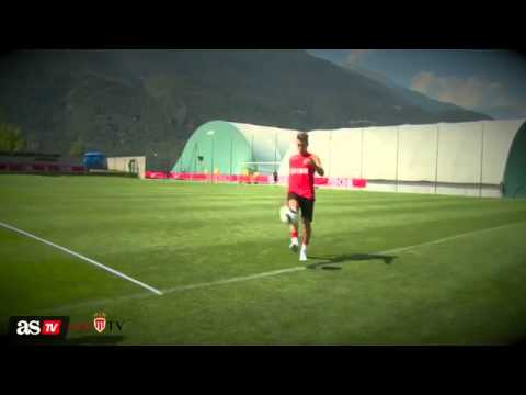 بالفيديو الشعراوي يقدم فقرة فرى ستايل