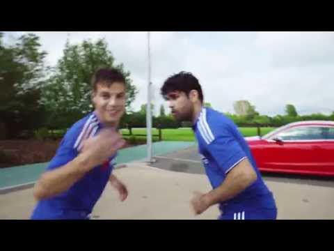 سحر كوستا وأزبيليكويتا يطلي سيارة هازارد بألوان البلوز