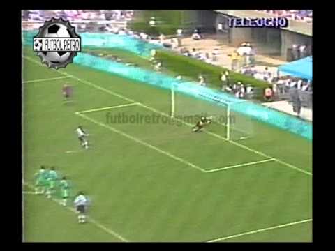 امونيكى يخطف ذهبية أولمبياد 1996 لنيجيريا
