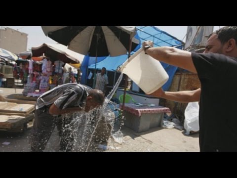 بالفيديو الحرارة في إيران تصل إلى 70 درجة مئوية