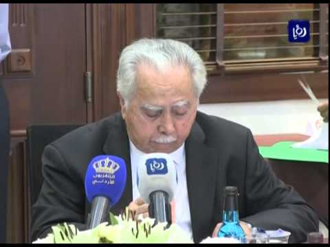 مشاهد ختصون يناقشون المشكلات البيئية في الأردن