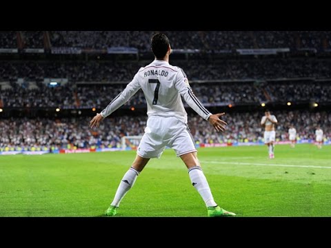 لماذا رونالدو عظيم الإجابة فى الفيديو