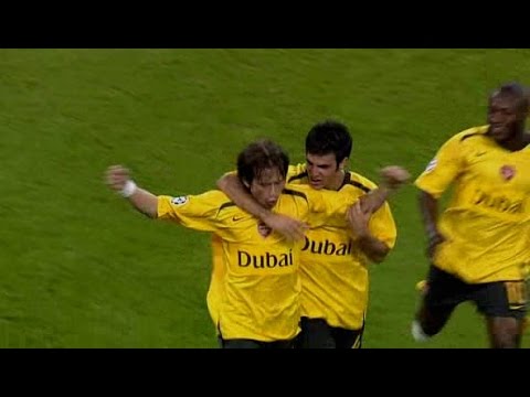 شاهد فينغر يؤكد أنّ لا أمل لويلشير مع المنتخب