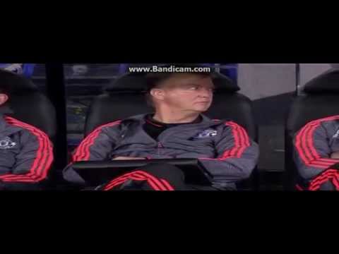 شاهدروني ينهي حظه العاثر بثلاثة أهداف