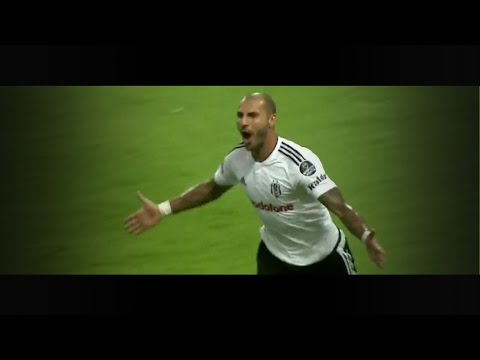 شاهدكواريزما يسجل هدفا خرافيا ويتعرض للطرد بعد دقائق