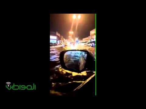 شاهد هطول أمطار غزيرة على جازان ومحافظاتها