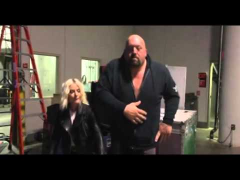 شاهد المصارع العملاق بيغ شو يرقص من أجل مرضى السرطان