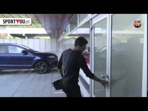 شاهد داني يفاجئ كاميرا مان قبل دخول كامب نو