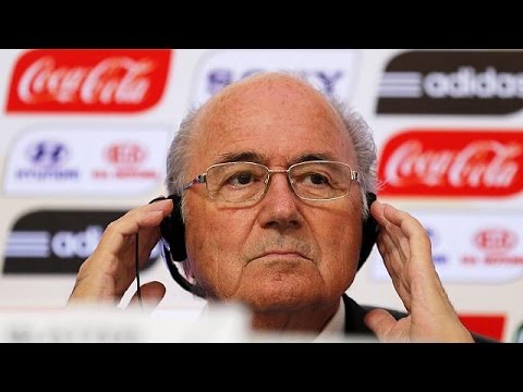 شاهدرأس بلاتر مطلوب من طرف كوكا كولا وماكدونالدز وفِيزَا