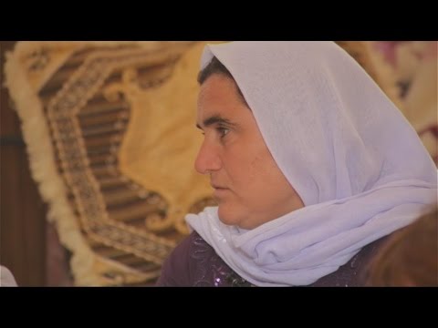 شاهد ربة أسرة إيزيدية تروي آمالها وآلامها شاهد ربة أسرة إيزيدية تروي آمالها وآلامها