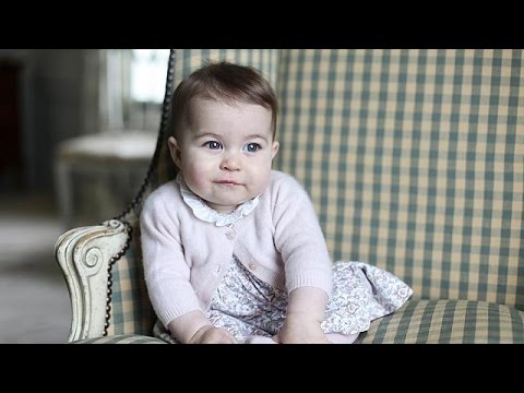 شاهد نشر صور جديدة للأميرة شارلوت