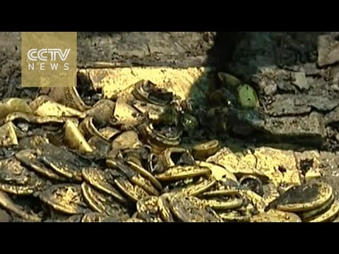 شاهد اكتشاف أكثر من 20 ألف قطعة آثار في مقبرة في الصين