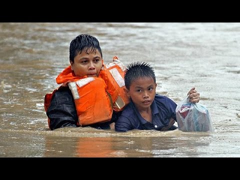 عشرات القتلى في عاصفة جنوب شرق آسيا